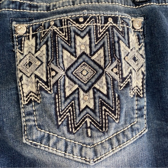 Miss Me Denim - Miss Me Women's Jeans 31X34 Mid-Rise Bootcut Aztec Embroidered Diamond NWT